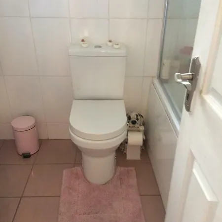Apartament Beautiful Fully Furnished 2 Bedroom *