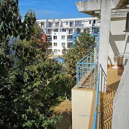 Beautiful Fully Furnished 2 Bedroom Apartament Nesebyr